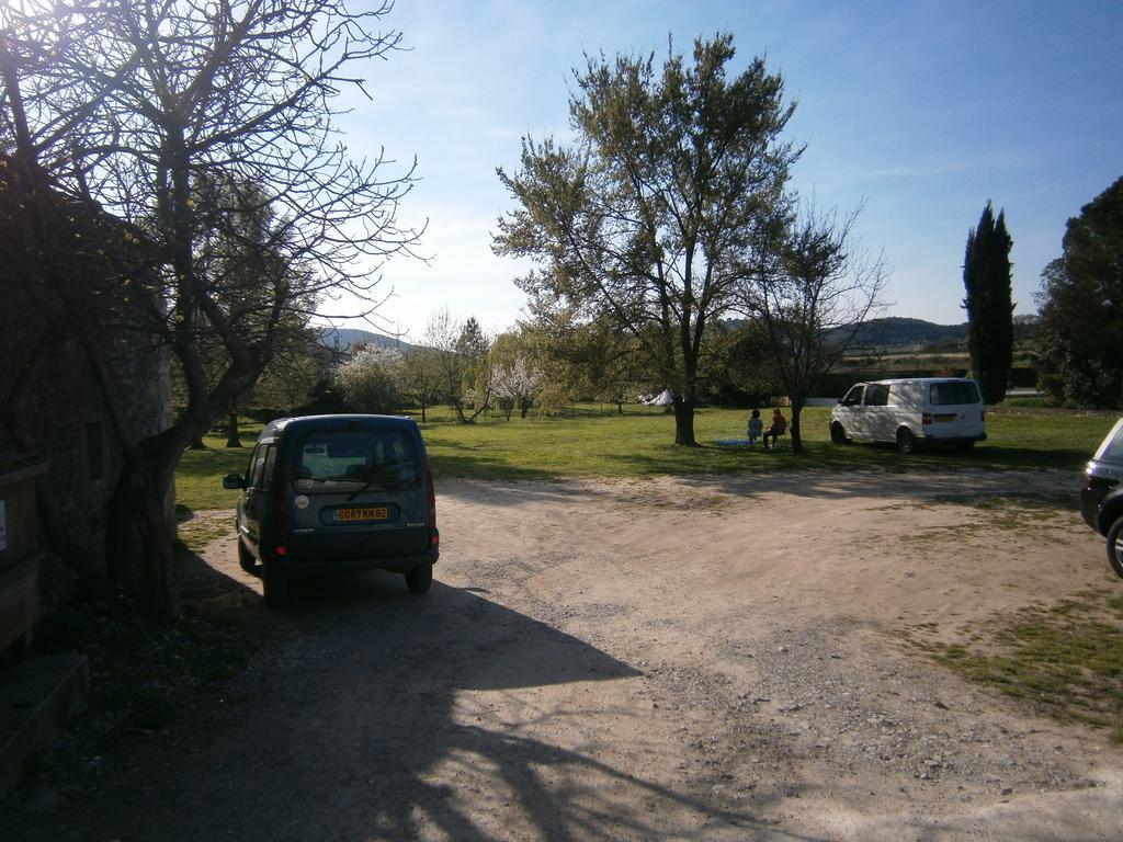 Gite L'Etape Vallon-Pont-dʼArc Εξωτερικό φωτογραφία